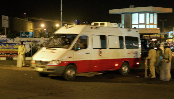 По меньшей мере 12 человек стали жертвами ДТП в Египте близ международного аэропорта По меньшей мере 12 человек стали жертвами ДТП в Египте близ международного аэропорта