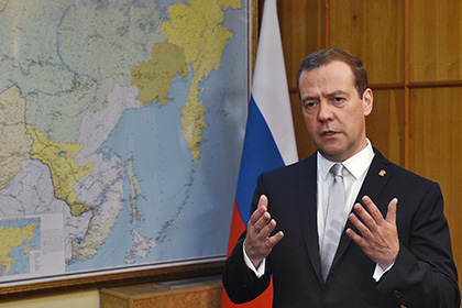 Дмитрий Медведев дал обещание принять украинцев на «второй Родине» Дмитрий Медведев дал обещание принять украинцев на «второй Родине»
