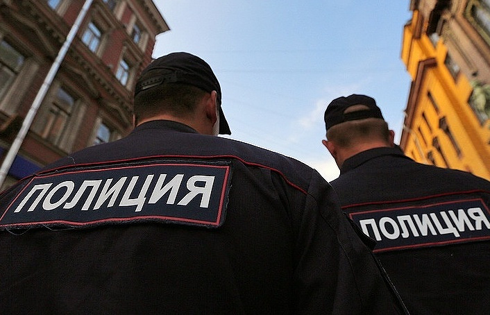 Полиция ищет девушку, которую похитили на Чистых прудах Полиция ищет девушку, которую похитили на Чистых прудах