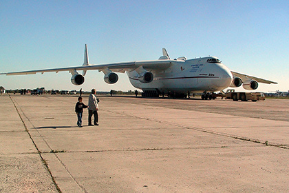 Украина продала Китаю все права на самолет Ан-225 «Мрия» Украина продала Китаю все права на самолет Ан-225 «Мрия»