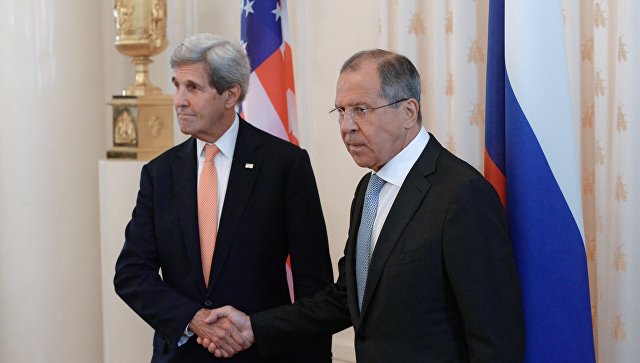 Глава МИД РФ и госсекретарь США проводят встречу на полях саммита «Большой двадцатки» Глава МИД РФ и госсекретарь США проводят встречу на полях саммита «Большой двадцатки»