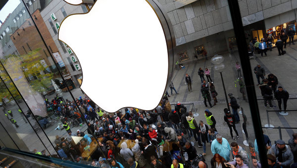 Первая партия нового поколения смартфонов Apple (iPhone 7) отгружена в других странах Первая партия нового поколения смартфонов Apple (iPhone 7) отгружена в других странах