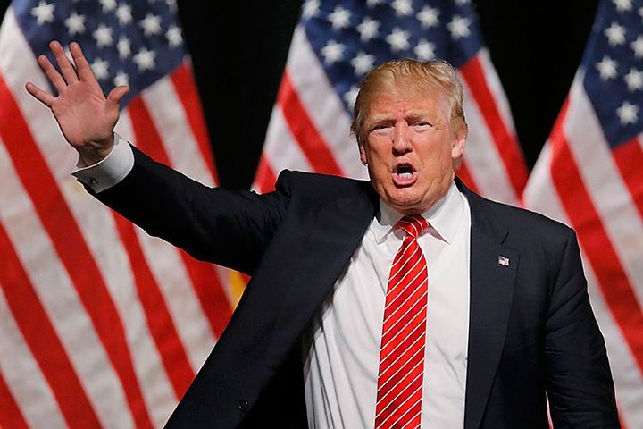 Дональд Трамп в случае избрания президентом США обещает наладить отношения с Россией Дональд Трамп в случае избрания президентом США обещает наладить отношения с Россией