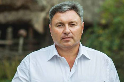 Украина отказалась отводить войска в Луганской области Украина отказалась отводить войска в Луганской области