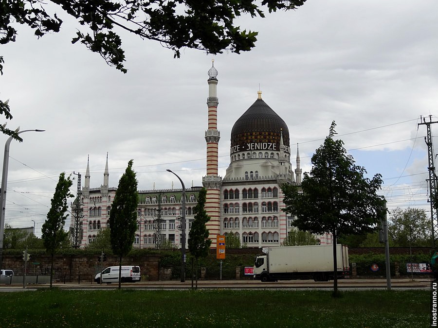 Минувшей ночью в Дрездене прогремело два взрыва Минувшей ночью в Дрездене прогремело два взрыва