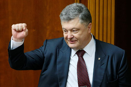 Петр Порошенко разрешил заключенным использовать интернет Петр Порошенко разрешил заключенным использовать интернет