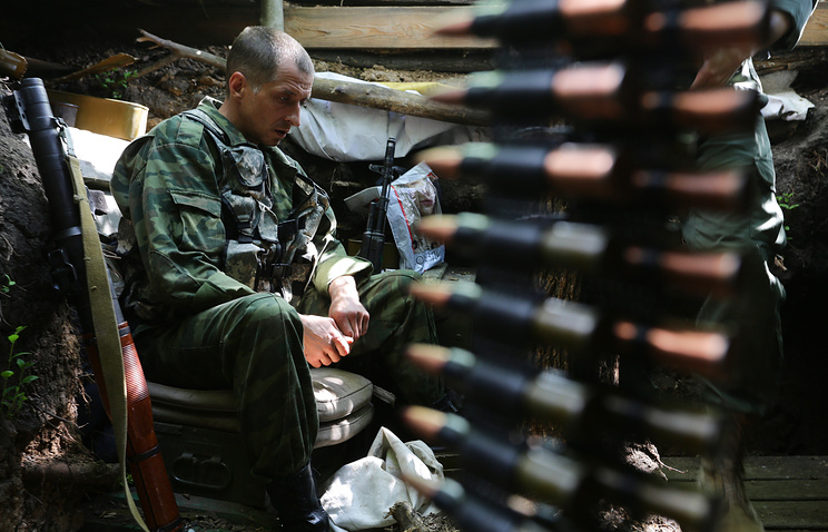 На Украине в новом учебнике истории конфликт в Донбассе назвали российско-украинской войной На Украине в новом учебнике истории конфликт в Донбассе назвали российско-украинской войной