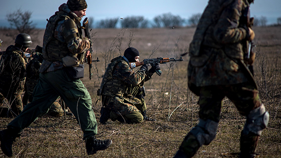 Войска Украины начали воевать друг с другом Войска Украины начали воевать друг с другом