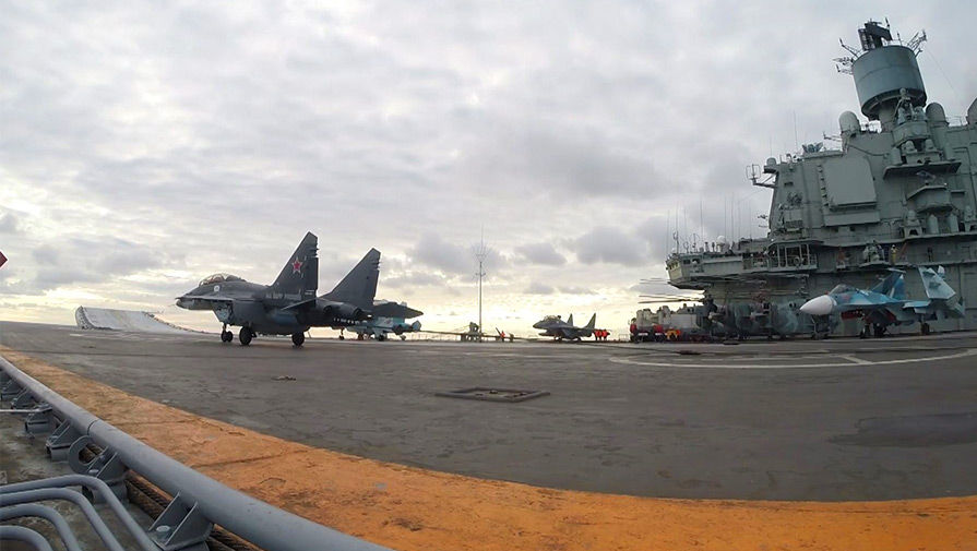Авианосец «Адмирал Кузнецов» готовится нанести удар по боевикам под Алеппо