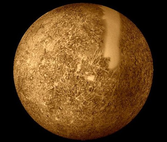 Специалисты NASA обнаружили на Меркурии бассейн глубиной 3 километра
