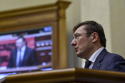 Виктора Януковича подозревают в госизмене