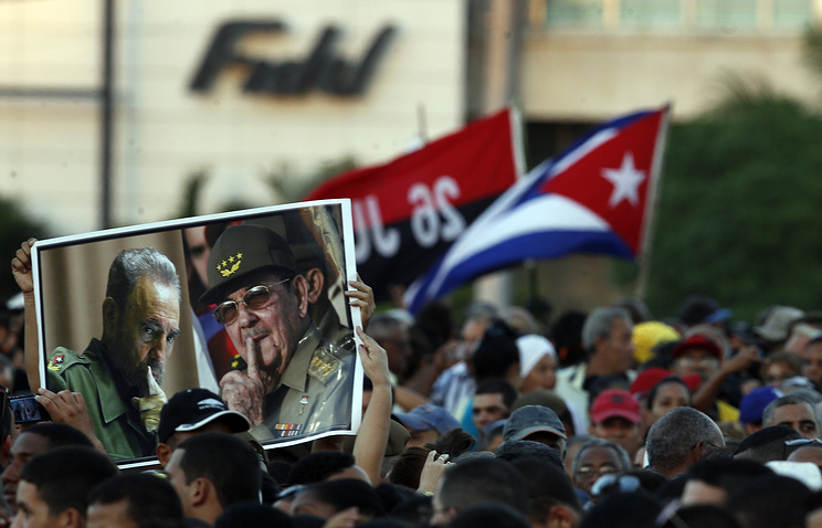 В Гаване начался траурный митинг в память о Фиделе Кастро с участием мировых лидеров
