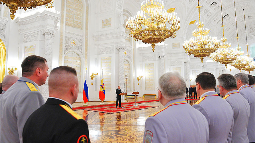 Послание Путина Федеральному собранию: готовность работать ради России объединяет россиян Послание Путина Федеральному собранию: готовность работать ради России объединяет россиян