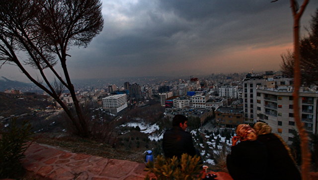 МИД Ирана предупреждает, что Тегеран выйдет из соглашения по атому, если США продлят санкции