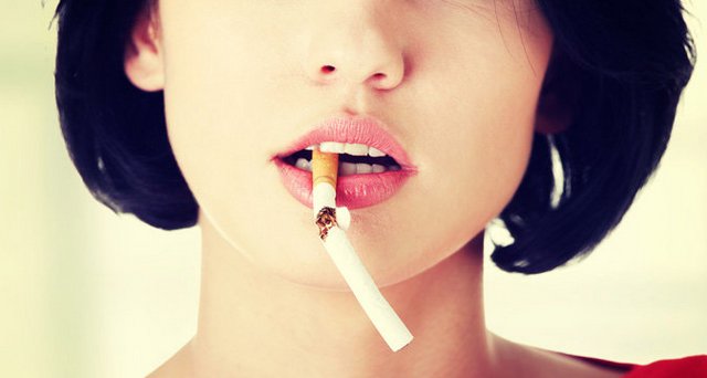 Ученые определили, что одна сигарета в день повышает риск смерти на 69%