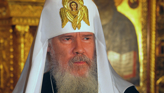 Во Внешпромбанке «зависло» наследство покойного патриарха Алексия II