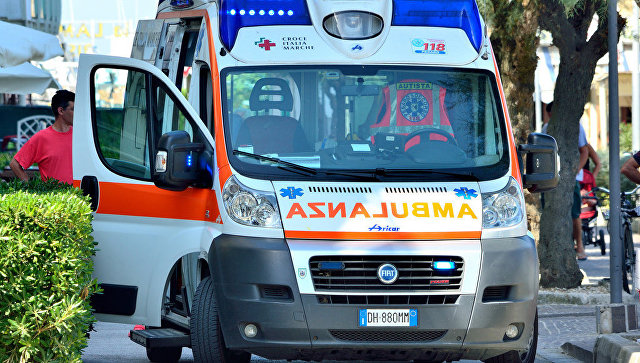 При обрушении дома на юго-западе Рима погибли женщина с ребенком