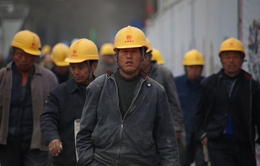 Китайские рабочие устроили забастовку на заводе «Роснефти». Просят отправить их домой