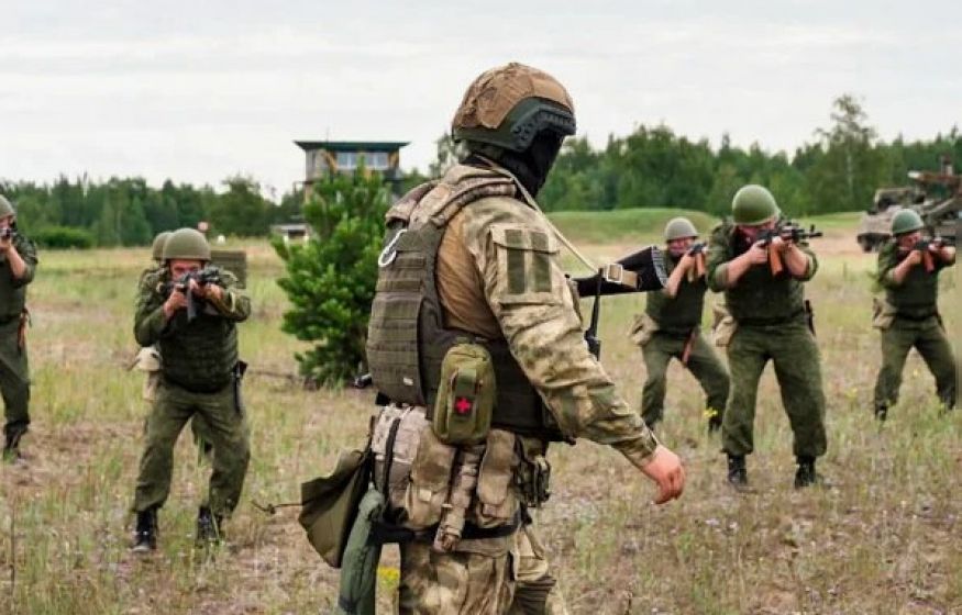 «Готовы уничтожать врага»: Что ЧВК «Вагнер» готовит на белорусской границе? 