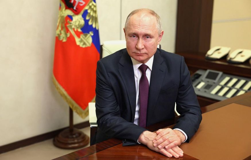 Путин призвал следить за ростом цен в России