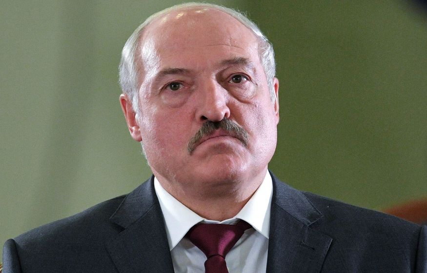 «Нужно учиться бороться с роем дронов»: Почему Лукашенко поставил военным такую задачу?