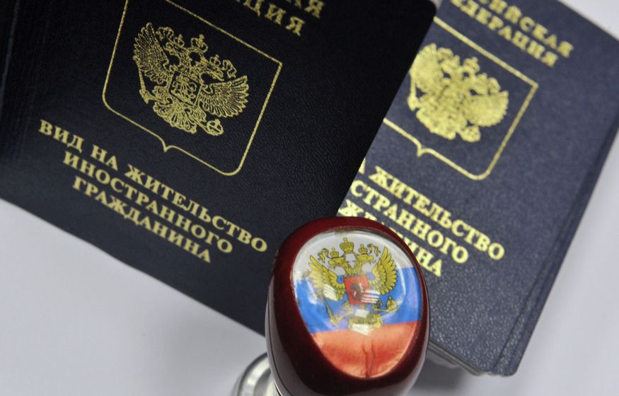 «Закроем лазейки»: В Госдуме призвали отказаться от двойного гражданства