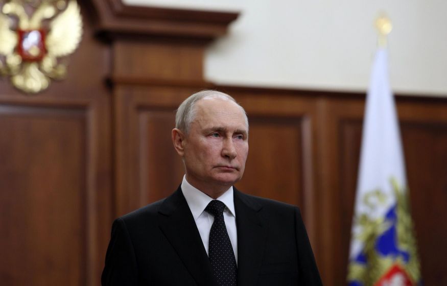 «Нужно делать это постоянно»: Путин высказался о борьбе с коррупцией 