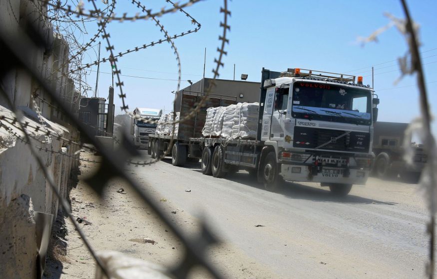 Израиль блокирует въезд автоколонн с продовольствием в голодающий север Газы