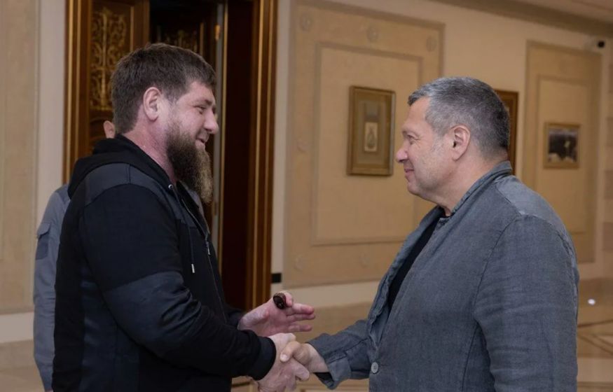 Соловьёву приказали поддержать Кадырова: что не так с «Русской общиной»? 