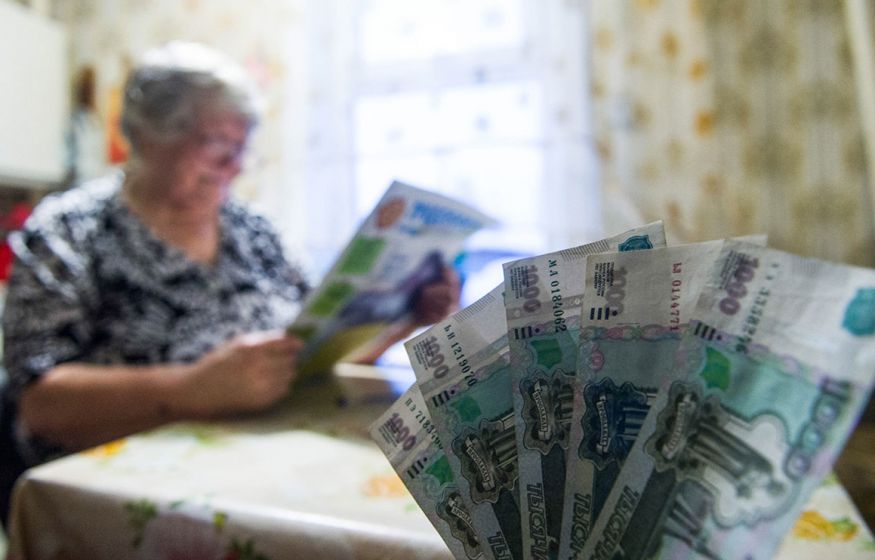 «Это усугубляет проблемы "отстающей индексации", обрекая пожилых на обнищание»: что поможет пенсиям догнать инфляцию?