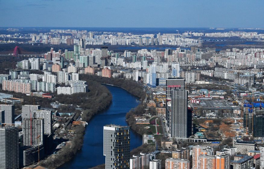 «Как люди с з/п в 65 тысяч осилят платеж в 90 тысяч? Никак»: ЛДПР предлагает расширить семейную ипотеку на вторичку «Как люди с з/п в 65 тысяч осилят платеж в 90 тысяч? Никак»: ЛДПР предлагает расширить семейную ипотеку на вторичку