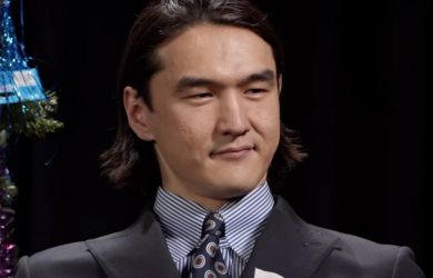 Наручники мотивируют? Сабуров вспомнил про патриотизм, когда его погнали из России