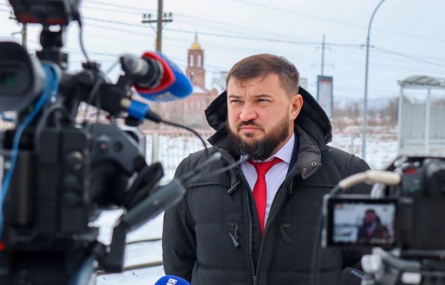 Ещё один коррупционер в кресле: суд отправил чиновника в СИЗО. Директор департамента Минтранса попался на миллионах
