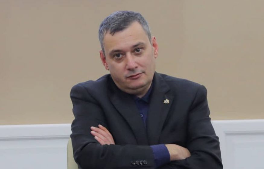 «Пошел вон!» в эфире. Коротко о том как общаются с сотрудниками в правительстве Курской области? Наказание будет? «Пошел вон!» в эфире. Коротко о том как общаются с сотрудниками в правительстве Курской области? Наказание будет?