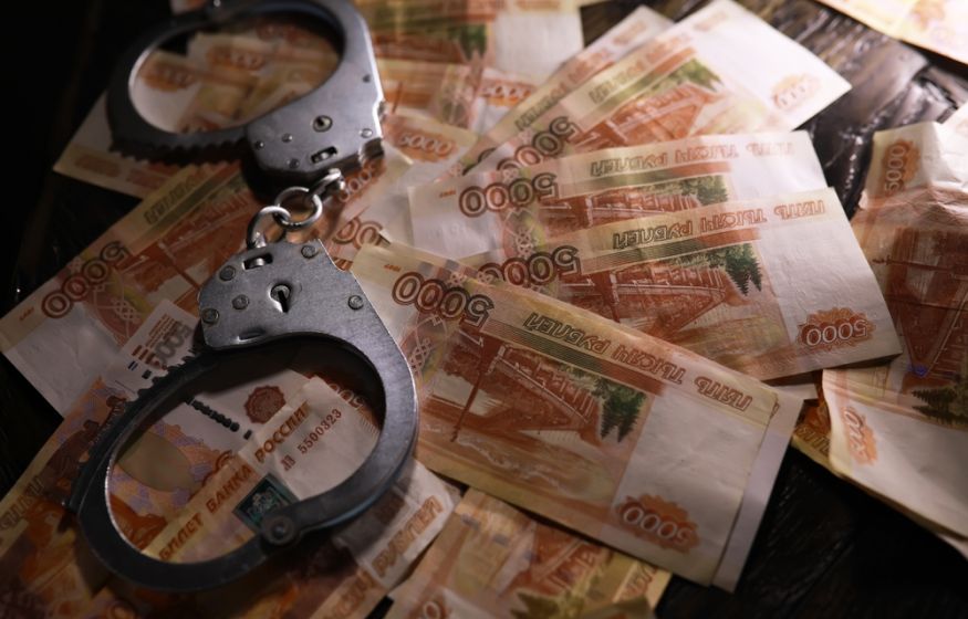 &laquo;Блогерша оскорбила бойцов СВО и получила штраф. А вот за выпад в адрес НАТО её посадили бы на 20 лет&raquo;: эксперт