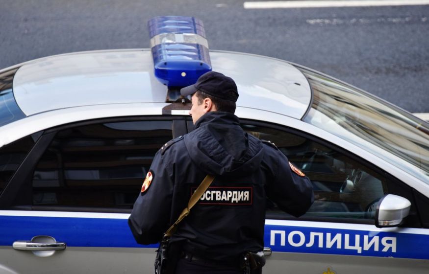 14-летний уроженец Таджикистана с ножом атаковал школу №1392 &mdash; ранил педагога и ребёнка. Что говорят власти?