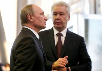 Губернаторам в России позволят править пожизненно