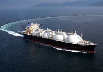 СПГ спасает Европу: Цены на газ обрушились на 25% после отправки флотилии США