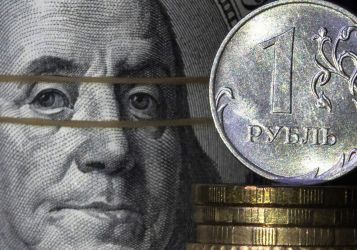«Рубли запрещено продавать»: Эксперты объяснили укрепление рубля к доллару и евро