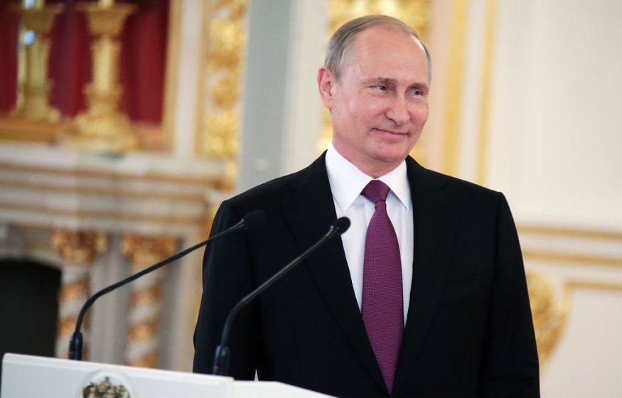 Владимир Путин поздравил граждан России с Днем народного единства