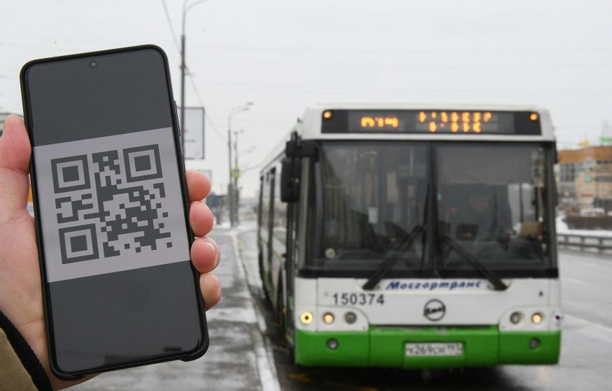 Первый регион России ввел QR-коды для общественного транспорта