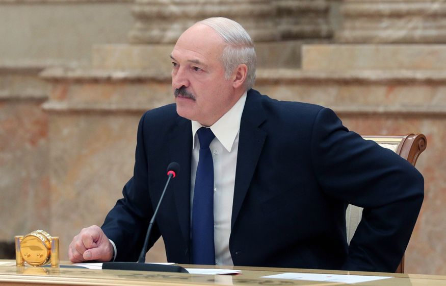 «Понимаю, к чему это может привести»: Лукашенко о ситуации с мигрантами на границе с Белоруссией