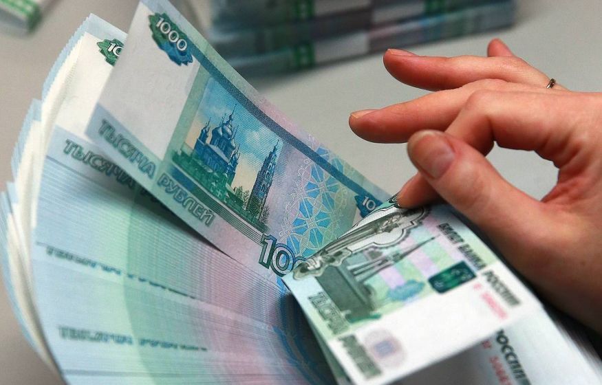 Минимальный размер пенсии хотят повысить до 25 тыс. рублей