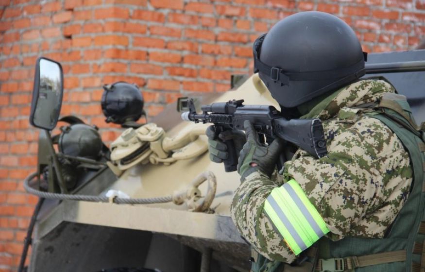 Стрелявшего в полицейских дезертира с пулеметом задержали под Новошахтинском