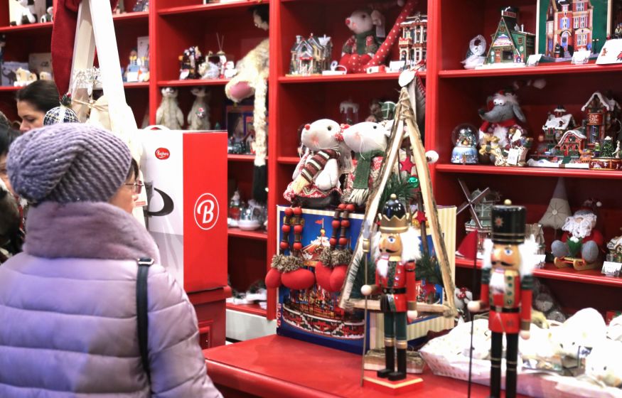 Три четверти россиян признались в нехватке денег для празднования Нового года