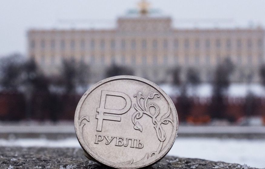 Путин: Российский рубль стал одной из самых сильных валют мира