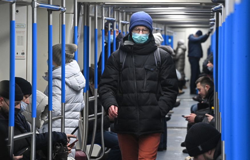 Спрос на защитные маски в России вырос за неделю на 50%