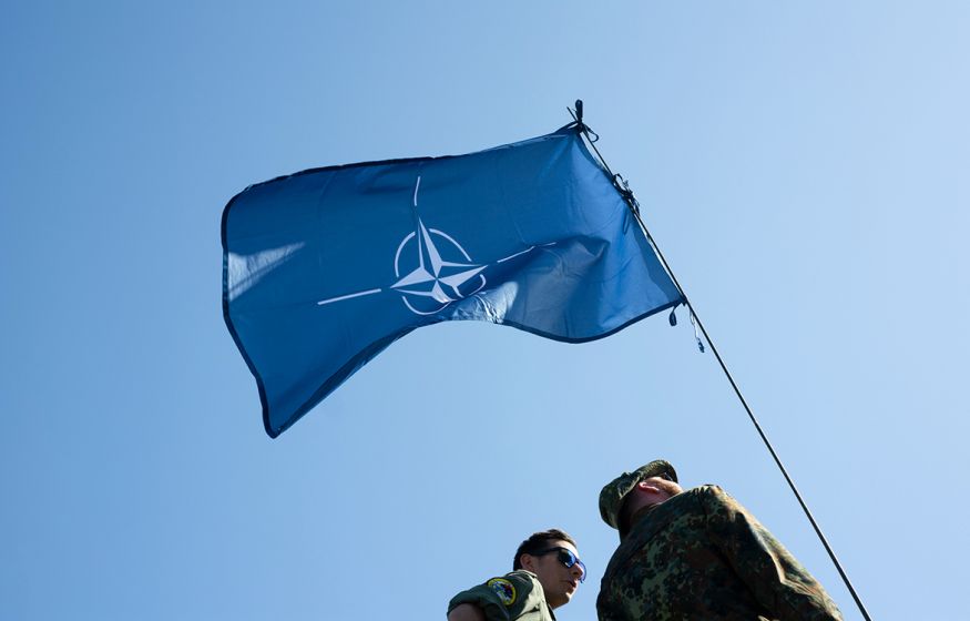 В МИД России отказались обсуждать гарантии безопасности из-за инструкторов НАТО на Украине