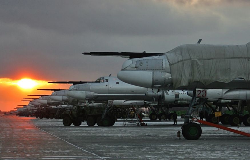 Украина второй раз атаковала аэродром стратегической авиации России в Энгельсе
