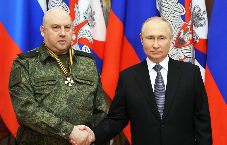 Путин пообещал «ничего не сдавать», пока у России «есть ребята» Путин пообещал «ничего не сдавать», пока у России «есть ребята»